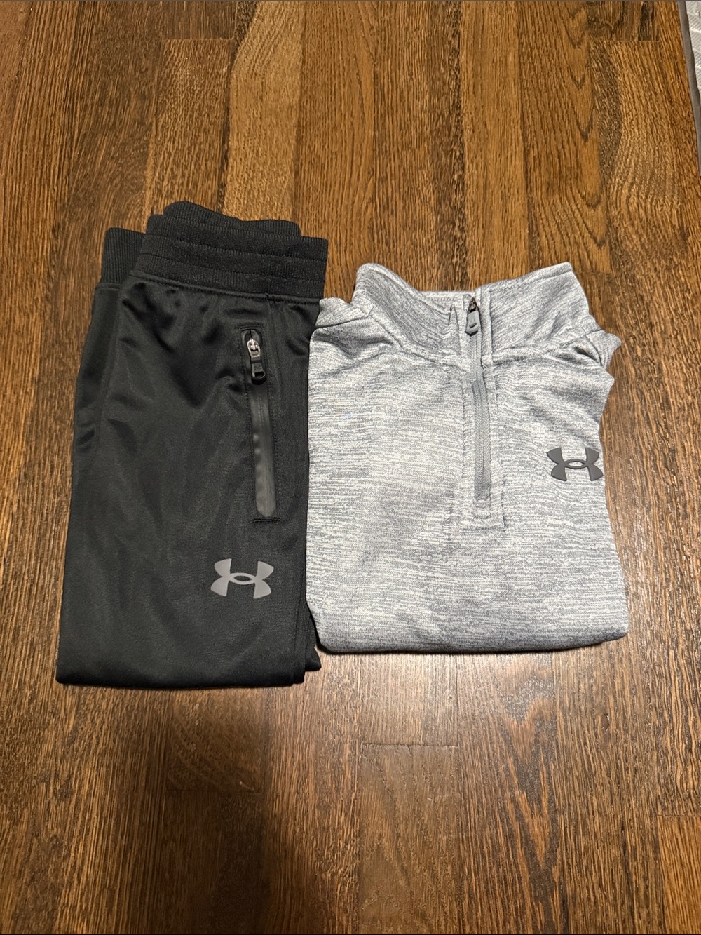 Under Armour Kids Black & Light Gray Active Jogger Set